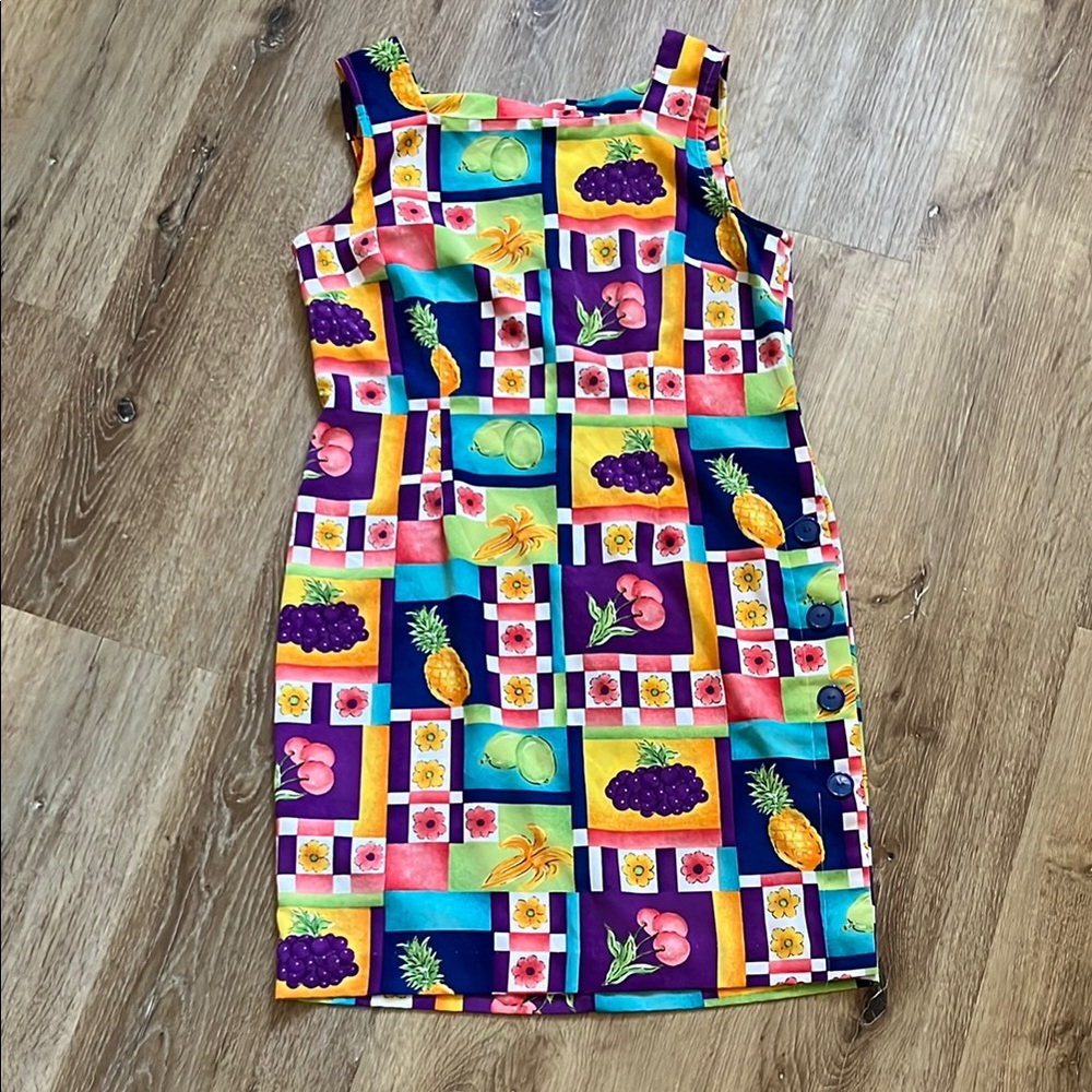 Vintage 1960s Fruit and Floral Mod style dress